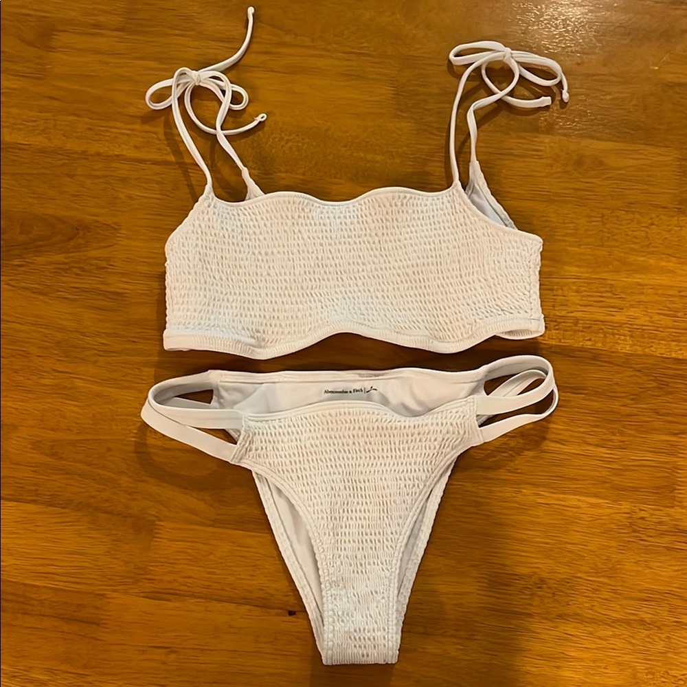Abercrombie & Fitch White Bikini